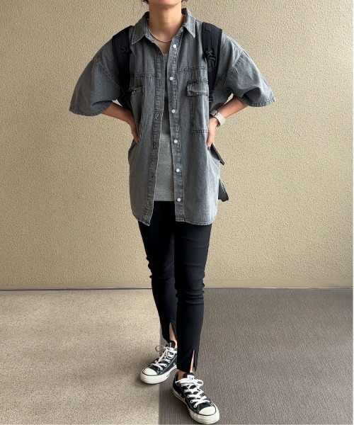 feepur by saya(フェピュールバイサヤ)の「ハーフスリーブデニムシャツ(シャツ/ブラウス・レディース・グレー/ブルー/アイボリー・MEDIUM)」の15枚目の写真