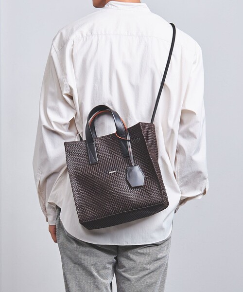hALON（アーロン）の「＜hALON＞ ソフト メッシュ ミニ トートバッグ（トートバッグ・メンズ・ベージュ/ダークブラウン・FREE）」の7枚目の写真
