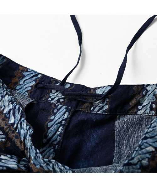 45R（フォーティファイブアール）の「バティックプリントのイージースラックス（インディゴ）（スラックス・レディース・インディゴブルー・MEDIUM/LARGE）」の12枚目の写真