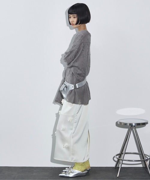 THE YOn(ザヨン)の「ダメージシアーケーブルニットプルオーバー(ニット/セーター・レディース・ブラウン/ラベンダー/アイボリー/グレー・FREE)」の6枚目の写真