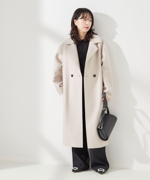 HARRIS WHARF LONDON(ハリスワーフロンドン)の「別注【HARRIS WHARF LONDON】Women dropped shoulder d.b.coa:コート(その他アウター・レディース・オートミール/ネイビー/パープル・40)」の4枚目の写真