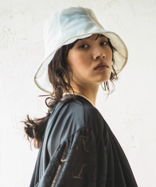 ORIENT MILLINERY(オリエント ミリナリー)の「SIA【シア】(ハット・レディース・オフホワイト/ブラック・FREE)」の13枚目の写真