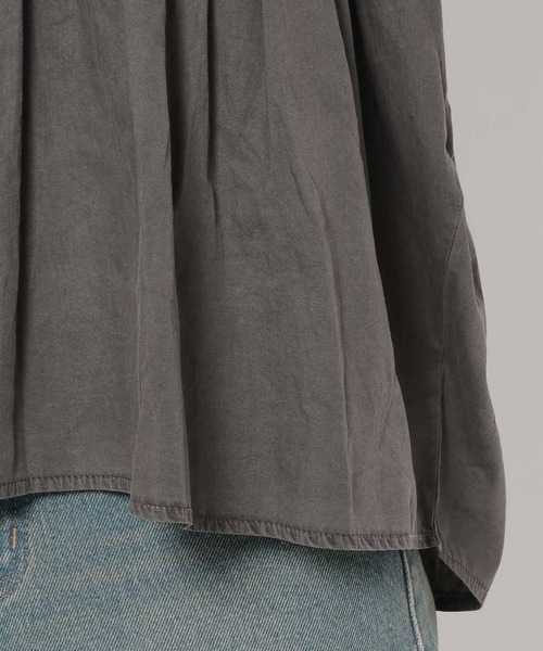 LOWRYS FARM（ローリーズファーム）の「ピグメントキリカエＳＳ　133881（Tシャツ/カットソー・レディース・チャコールグレー/アイボリー/ブルー・LONG/SHORT）」の21枚目の写真