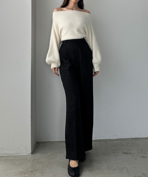 Louere(ルエレ)の「薄手ツイードタックパンツ(スラックス・レディース・ブラック/アイボリー/グレイッシュベージュ・SMALL/MEDIUM/LARGE/X-LARGE)」の4枚目の写真