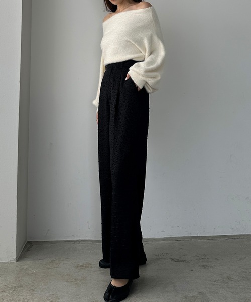 Louere(ルエレ)の「薄手ツイードタックパンツ(スラックス・レディース・ブラック/アイボリー/グレイッシュベージュ・SMALL/MEDIUM/LARGE/X-LARGE)」の8枚目の写真