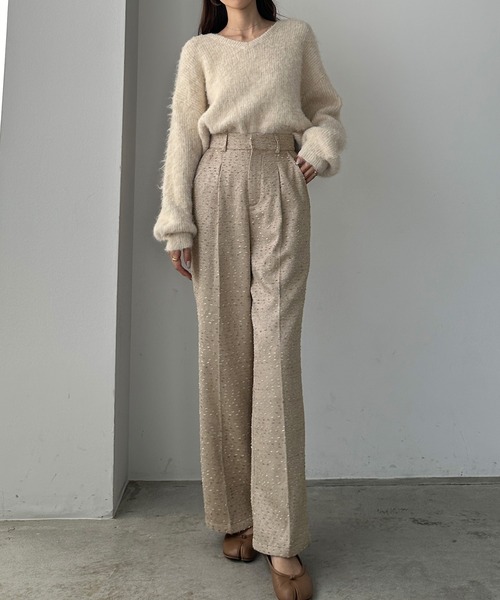 Louere(ルエレ)の「薄手ツイードタックパンツ(スラックス・レディース・ブラック/アイボリー/グレイッシュベージュ・SMALL/MEDIUM/LARGE/X-LARGE)」の15枚目の写真