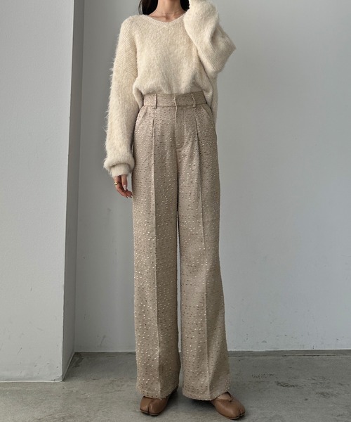 Louere(ルエレ)の「薄手ツイードタックパンツ(スラックス・レディース・ブラック/アイボリー/グレイッシュベージュ・SMALL/MEDIUM/LARGE/X-LARGE)」の17枚目の写真