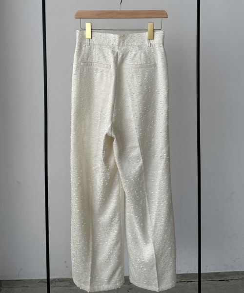 Louere(ルエレ)の「薄手ツイードタックパンツ(スラックス・レディース・ブラック/アイボリー/グレイッシュベージュ・SMALL/MEDIUM/LARGE/X-LARGE)」の21枚目の写真