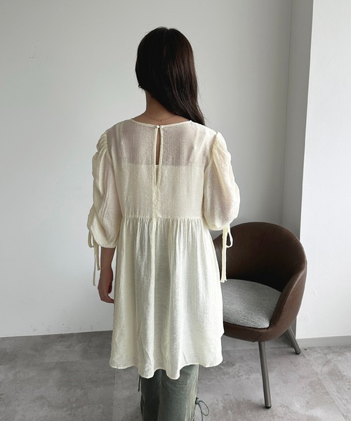 apres jour（アプレジュール）の「【apres jour mimi】ドロストスリーブチュニックブラウス【ZOZOTOWN限定アイテム】（シャツ/ブラウス・レディース・アイボリー/オレンジ/ミント・X-LARGE/フリー）」の22枚目の写真