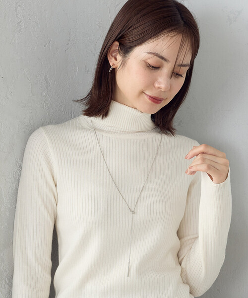 COMME CA ISM(コムサイズム)の「スライドY字ネックレス(ネックレス・レディース・シルバー・FREE)」の1枚目の写真