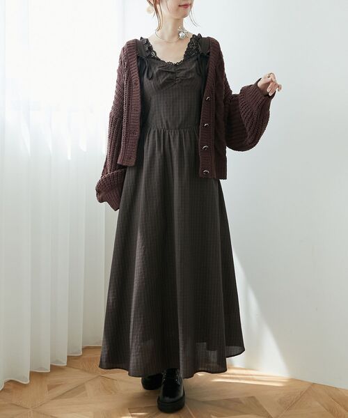 MAJESTIC LEGON（マジェスティックレゴン）の「ハートマシュマロモールカーディガン（カーディガン/ボレロ・レディース・アイボリー/ピンクベージュ/ブルー系その他5/ボルドー/ブラウン/グレイッシュベージュ/ラベンダー・MEDIUM）」の22枚目の写真