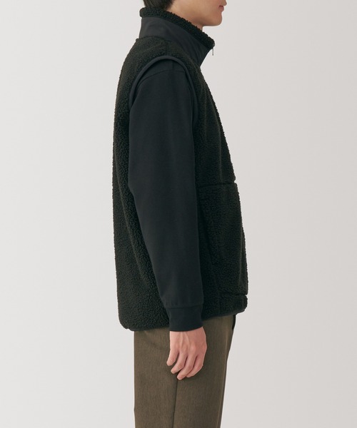 無印良品（ムジルシリョウヒン）の「紳士　ボアフリースベスト（ベスト・メンズ・ブラック/ネイビー/サンドベージュ/レンガ・S/M/L/XL）」の6枚目の写真