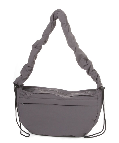 LAKOLE(ラコレ)の「ハーフムーンギャザーショルダーバッグ / 145305(ショルダーバッグ・メンズ・オフホワイト/グレー/ブラック・FREE)」の20枚目の写真