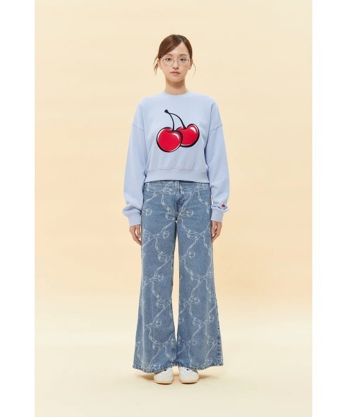 KIRSH（キルシー）の「KIRSH SIGNATURE BIG CHERRY CROP SWEATSHIRT