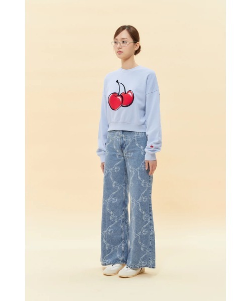 【なつき】新品 kirsh ビッグチェリースウェット ライトブルー KIRSH（キルシー）の「KIRSH SIGNATURE BIG CHERRY CROP SWEATSHIRT