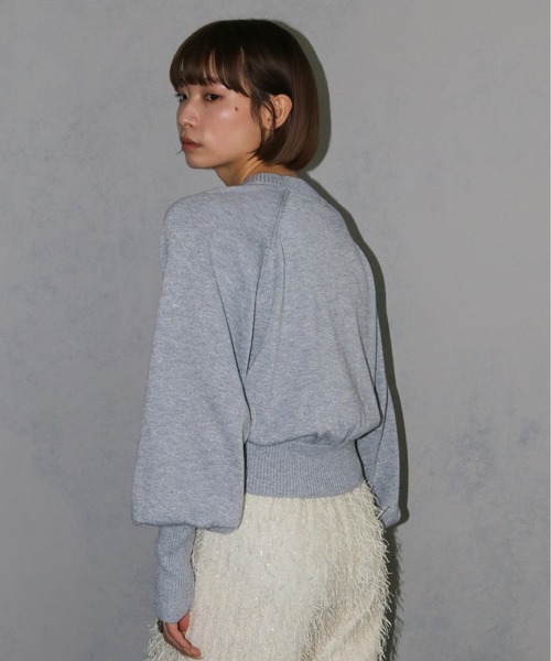 cheriella(シェリエラ)の「【cheriella】スウェットライク ラメニットプルオーバー SWEAT-LIKE LAME KNIT PULLOVER(ニット/セーター・レディース・グレー/チャコールグレー/レッド・M)」の18枚目の写真