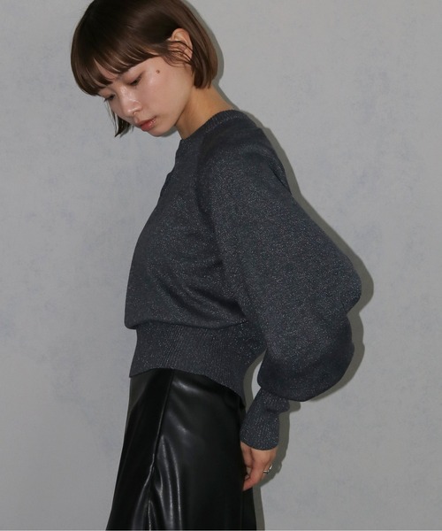 cheriella(シェリエラ)の「【cheriella】スウェットライク ラメニットプルオーバー SWEAT-LIKE LAME KNIT PULLOVER(ニット/セーター・レディース・グレー/チャコールグレー/レッド・M)」の9枚目の写真