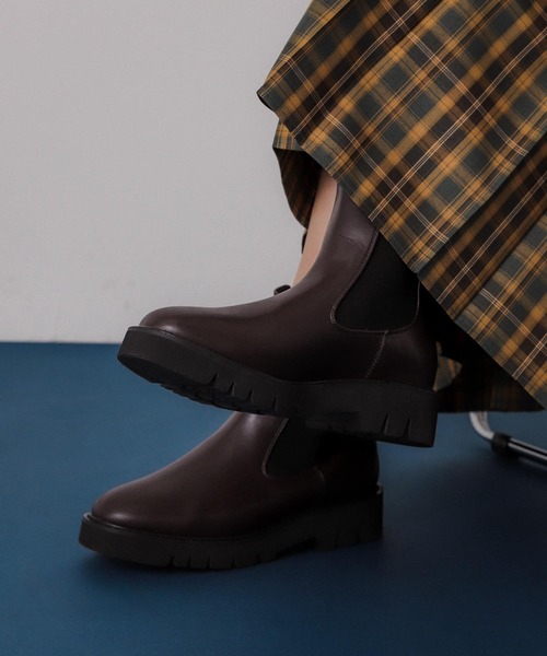 SENSE OF PLACE by URBAN RESEARCH（センスオブプレイスバイアーバンリサーチ）の「トラックソールサイドゴアブーツ（ブーツ・レディース・ブラック/ダークブラウン・SMALL/MEDIUM/LARGE）」の20枚目の写真