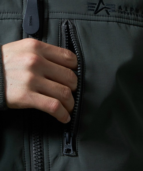 ALPHA（アルファ）の「L-2B JAPANSPEC フリースボンディングジャケット