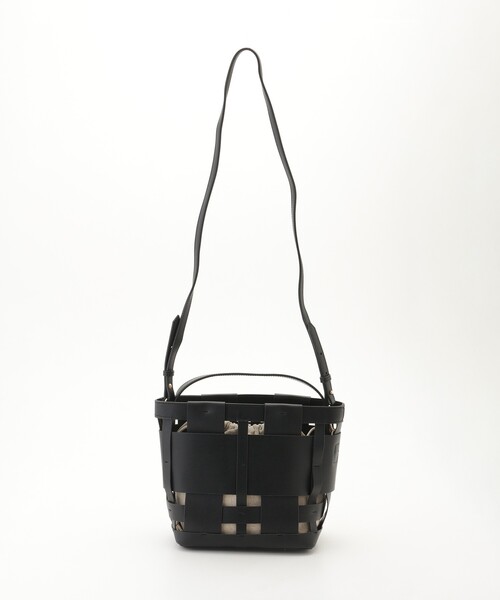 &Bridge(アンドブリッジ)の「cachellier(カシェリエ) 巾着付きショルダーバッグ(ショルダーバッグ・レディース・ブラック・99)」の2枚目の写真
