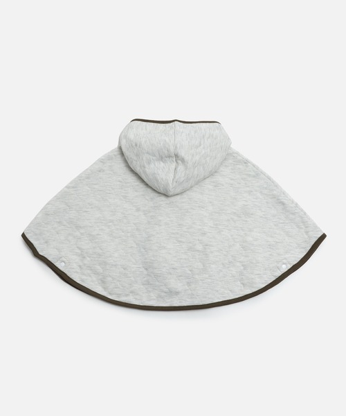 chil2（チルツー）の「ニットキルトポンチョ（ポンチョ・キッズ・ブラック/グレー/オートミール/ネイビー・80ｃｍ/90cm/100cm）」の10枚目の写真