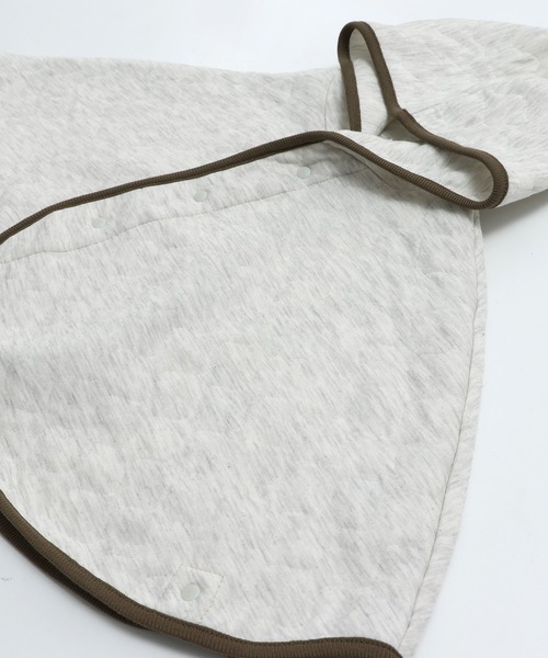 chil2（チルツー）の「ニットキルトポンチョ（ポンチョ・キッズ・ブラック/グレー/オートミール/ネイビー・80ｃｍ/90cm/100cm）」の17枚目の写真