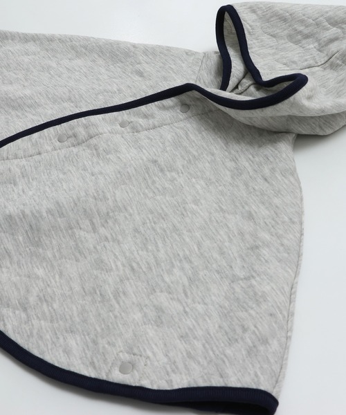 chil2（チルツー）の「ニットキルトポンチョ（ポンチョ・キッズ・ブラック/グレー/オートミール/ネイビー・80ｃｍ/90cm/100cm）」の18枚目の写真