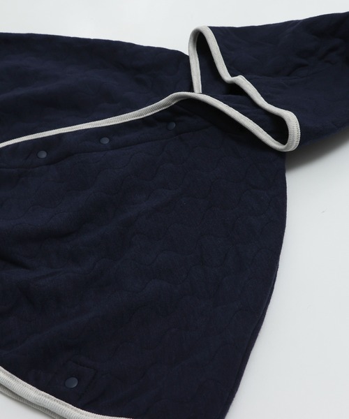 chil2（チルツー）の「ニットキルトポンチョ（ポンチョ・キッズ・ブラック/グレー/オートミール/ネイビー・80ｃｍ/90cm/100cm）」の19枚目の写真