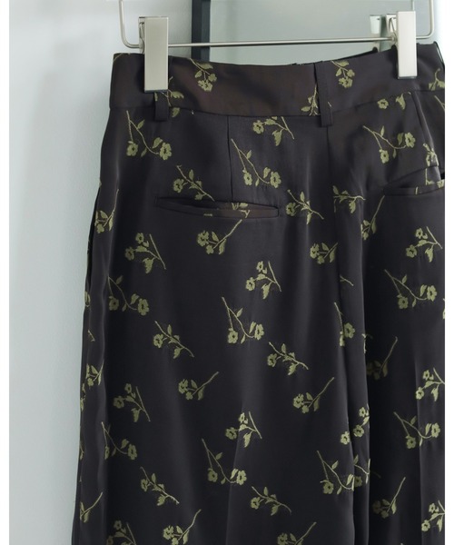 anuke（アンヌーク）の「Flower Jacquard Pants（その他パンツ・レディース・ネイビー/ボルドー・36inch/38inch）」の13枚目の写真