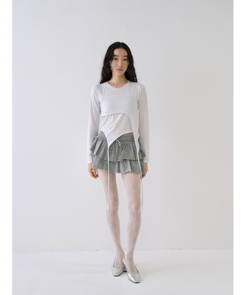 Uenui(ウニュイ)の「レイヤード ストリングデザイン トップス カットソー(その他トップス・レディース・ブラック/ホワイト/グレー・FREE)」の6枚目の写真