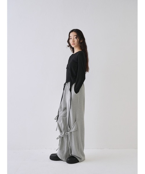 Uenui(ウニュイ)の「レイヤード ストリングデザイン トップス カットソー(その他トップス・レディース・ブラック/ホワイト/グレー・FREE)」の18枚目の写真