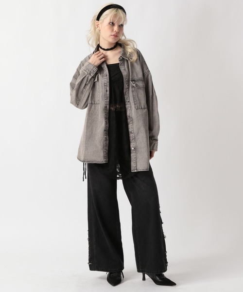 FOREVER 21（フォーエバー トゥエンティーワン）の「【2025SS】ビッグオーバーダイデニムシャツ（シャツ/ブラウス・レディース・ブルー/グレー・FREE）」の22枚目の写真