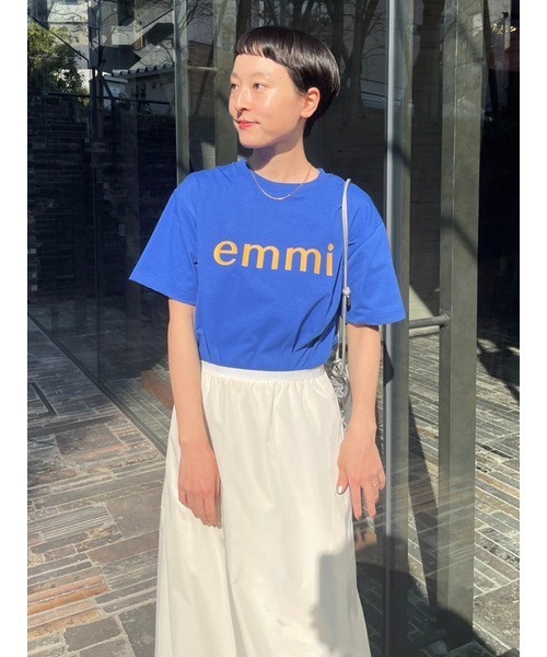 emmi（エミ）の「【10th】【ONLINE限定カラー】eco emmiロゴTシャツ（Tシャツ/カットソー・レディース・グレー/ブルー/ライム/レッド/ピンク/ホワイト/ネイビー/イエロー/オレンジ/ベージュ/ブラック・FREE）」の7枚目の写真