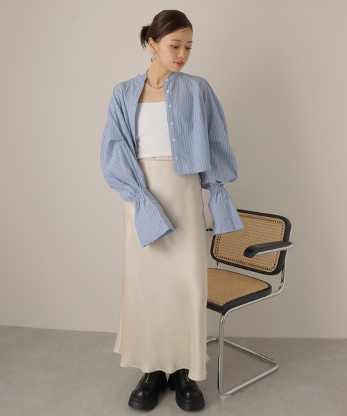 LAULEN（ローレン）の「volume sleeve cropped shirt /ボリュームスリーブ クロップド シャツ（シャツ/ブラウス・レディース・ホワイト/ブルー・FREE）」の9枚目の写真