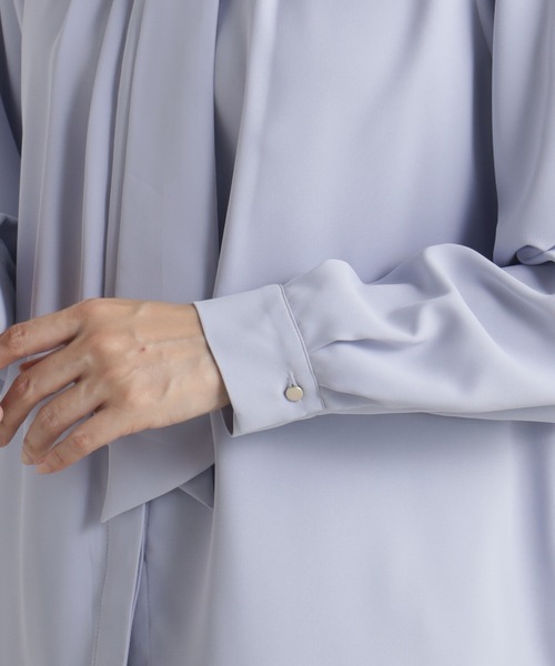 FOUND GOOD（ファウンドグッド）の「O/ボウタイブラウスLS（シャツ/ブラウス・レディース・ホワイト系5/ブルー系2/グレー系/ブラック・M/S/L）」の20枚目の写真