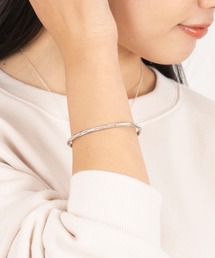 HARPO バングルとピアスセット(白) HARPO バングルとピアスセット(白)