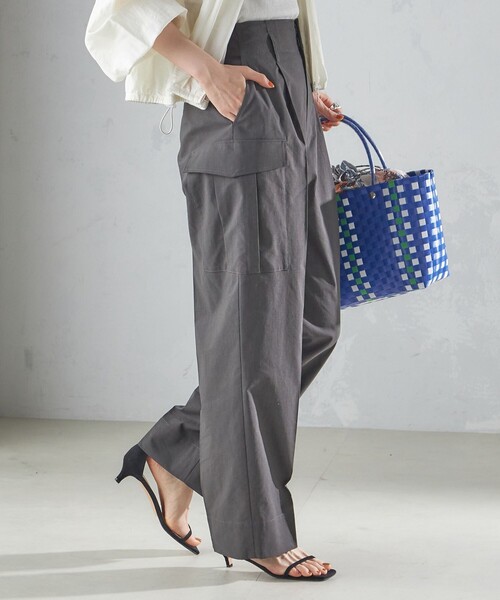 SHIPS（シップス）の「〈洗濯機可能〉ポリエステル 麻 カーゴ パンツ（カーゴパンツ・レディース・ダークグレー/ネイビー/ライトピンク・38/36）」の6枚目の写真