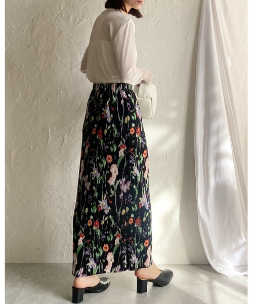 She's Closet(シーズクローゼット)の「【セルフカット】フラワープリント花柄ストレートIラインハイウエストタイトプリーツロングスカート(スカート・レディース・ブラック/オフホワイト・FREE)」の11枚目の写真