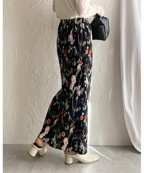 She's Closet(シーズクローゼット)の「【セルフカット】フラワープリント花柄ストレートIラインハイウエストタイトプリーツロングスカート(スカート・レディース・ブラック/オフホワイト・FREE)」の13枚目の写真
