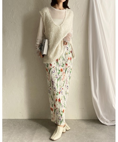 She's Closet(シーズクローゼット)の「【セルフカット】フラワープリント花柄ストレートIラインハイウエストタイトプリーツロングスカート(スカート・レディース・ブラック/オフホワイト・FREE)」の18枚目の写真