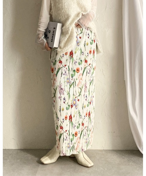 She's Closet(シーズクローゼット)の「【セルフカット】フラワープリント花柄ストレートIラインハイウエストタイトプリーツロングスカート(スカート・レディース・ブラック/オフホワイト・FREE)」の19枚目の写真