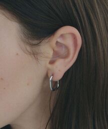 YECCA VECCA（イェッカヴェッカ）の「ステンレスワンタッチフープピアス（ピアス（両耳用））」