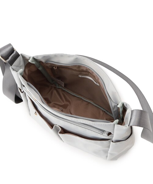 ITS'DEMO（イッツデモ）の「9ポケットショルダー（ショルダーバッグ・レディース・ライトグレー/ブラック/ベビーピンク/ネイビー・00）」の17枚目の写真