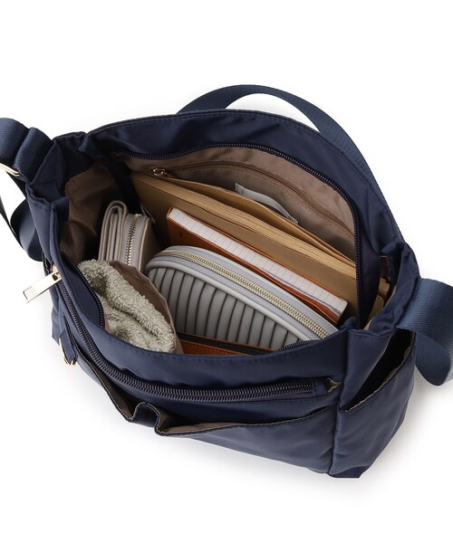 ITS'DEMO（イッツデモ）の「9ポケットショルダー（ショルダーバッグ・レディース・ライトグレー/ブラック/ベビーピンク/ネイビー・00）」の8枚目の写真