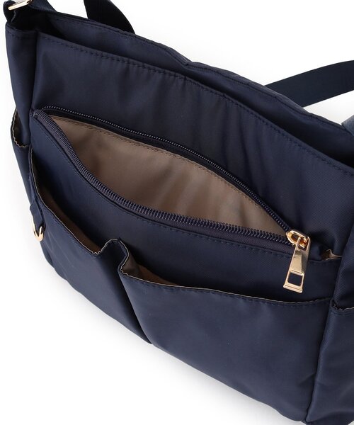 ITS'DEMO（イッツデモ）の「9ポケットショルダー（ショルダーバッグ・レディース・ライトグレー/ブラック/ベビーピンク/ネイビー・00）」の11枚目の写真