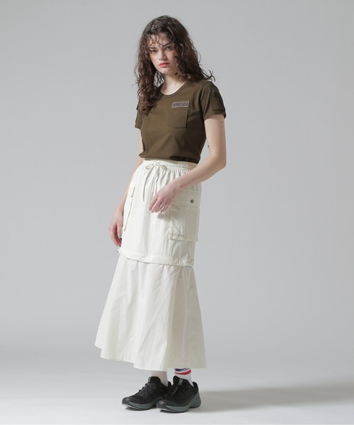 AVIREX(アヴィレックス)の「ファティーグTシャツ/ FATIGUE T-SHIRT(Tシャツ/カットソー・レディース・オリーブ/ブラック/ホワイト/ネイビー/ホワイト系その他/ブラック系その他・M/S/L)」の11枚目の写真