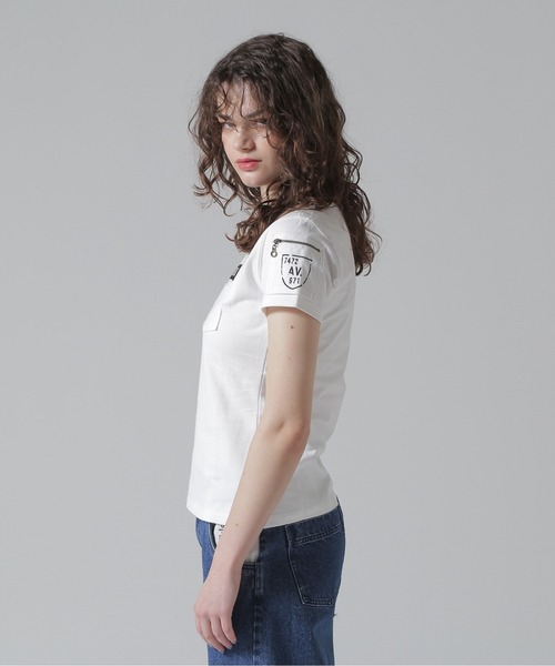 AVIREX(アヴィレックス)の「ファティーグTシャツ/ FATIGUE T-SHIRT(Tシャツ/カットソー・レディース・オリーブ/ブラック/ホワイト/ネイビー/ホワイト系その他/ブラック系その他・M/S/L)」の15枚目の写真