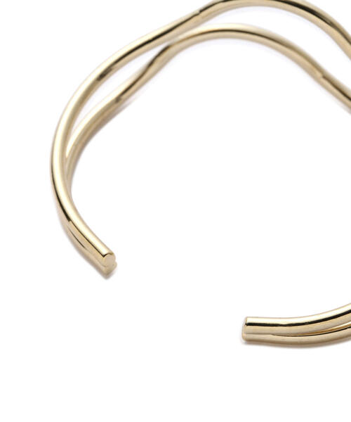 EDIT COLOGNE(エディットコロン)の「ニュアンスウェーブバングル(バングル/リストバンド・レディース・ゴールド・フリ-)」の5枚目の写真