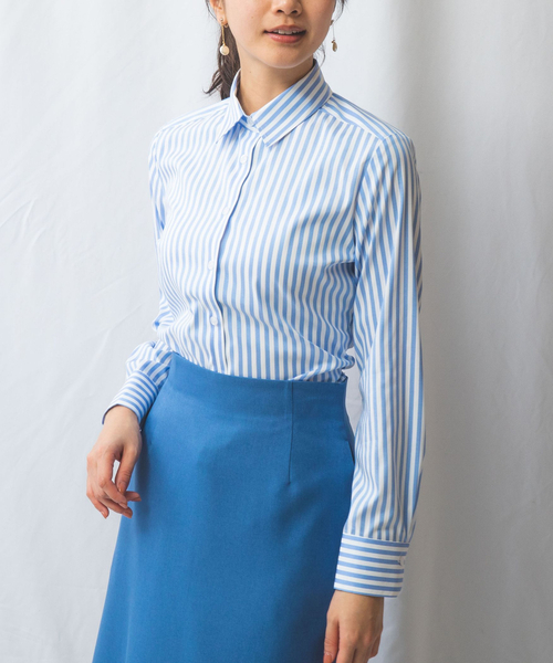 NARACAMICIE（ナラカミーチェ）の「【NARACAMICIE】ストレッチストライプ長袖シャツ（シャツ/ブラウス・レディース・ブルー/ピンク/グリーン/サーモンピンク・L/XL/M）」の3枚目の写真