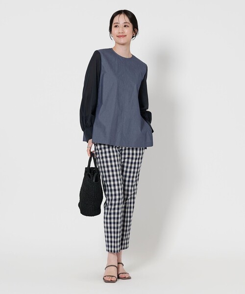 UNITED ARROWS（ユナイテッドアローズ）の「シアースリーブ ブラウス（シャツ/ブラウス・レディース・コバルトブルー/ホワイト/ブラック・FREE）」の5枚目の写真